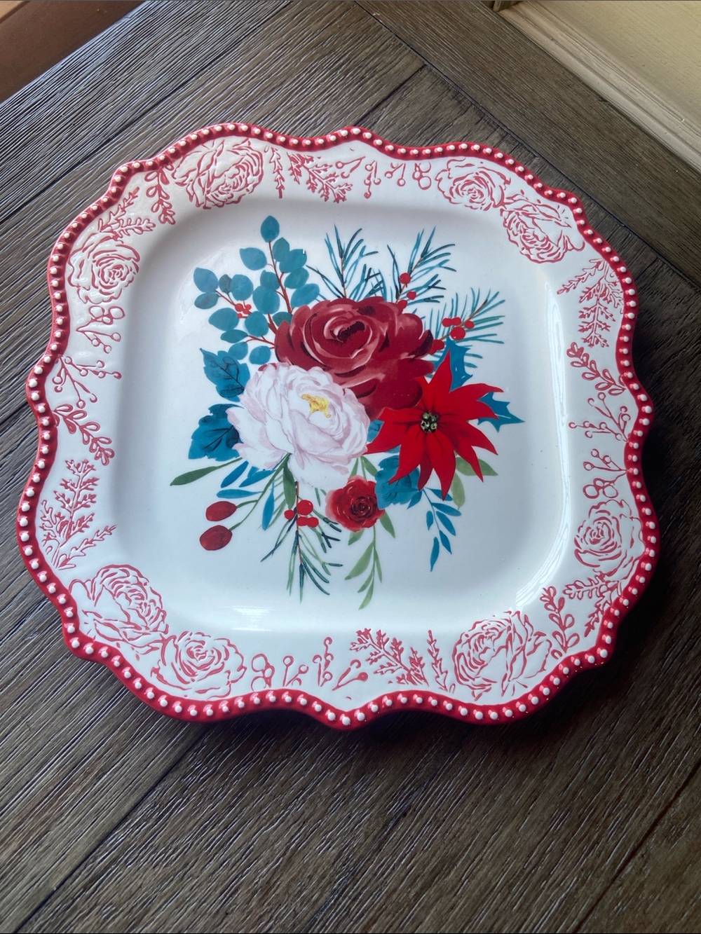 Floral Red and White Scalloped Plate
